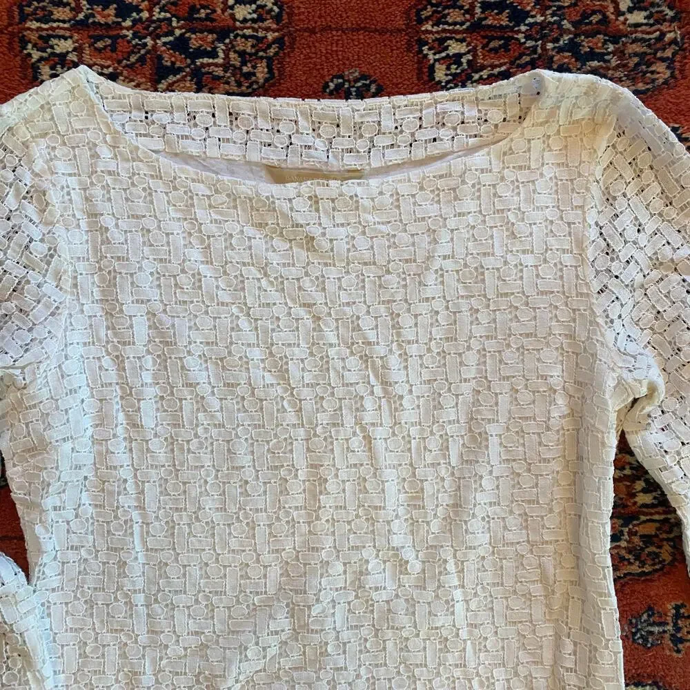 Banana Republic 6 White Semi Sheer Patterned‎ Weave Pullover Top